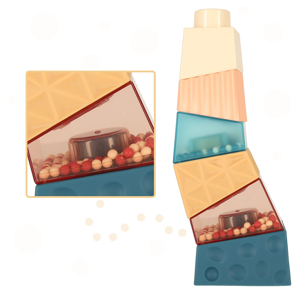 Dažādu tekstūru klucīšu tornis