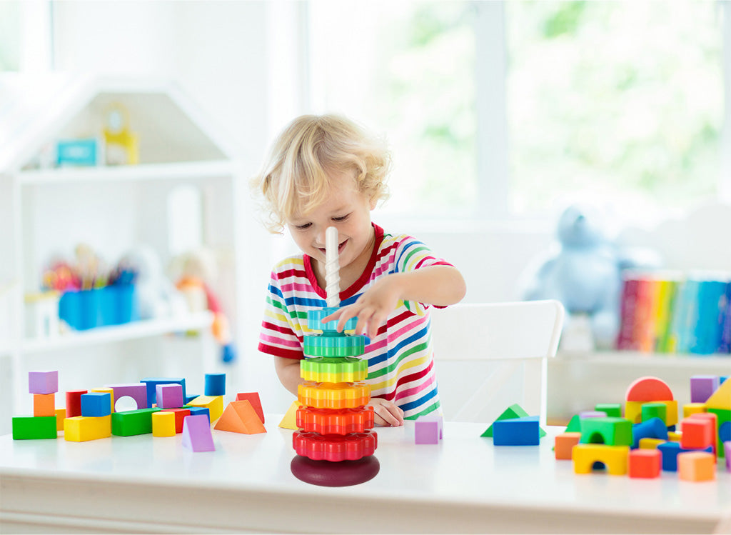 Varavīksnes tornis ar vītni