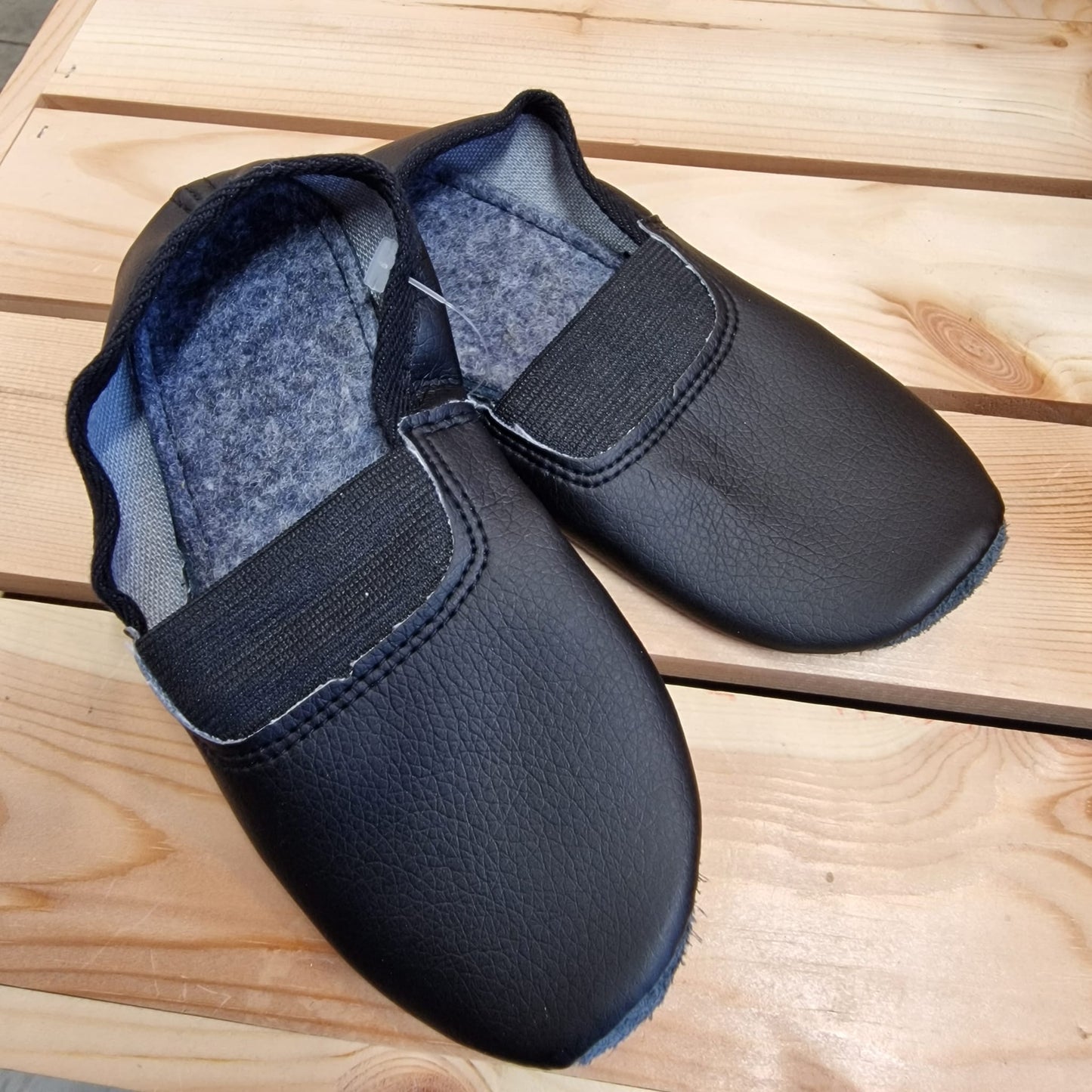 Deju čības (češkas), baltas vai melnas