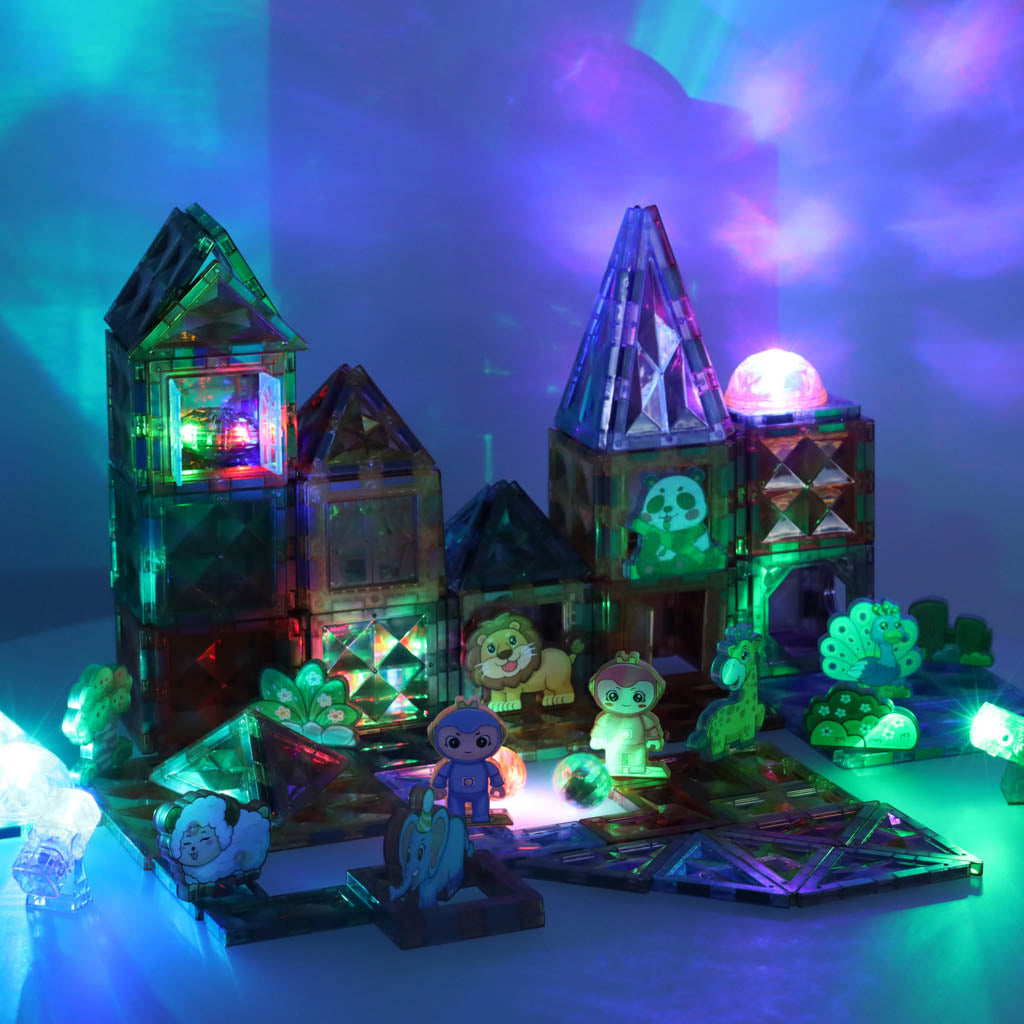 "Dzīvnieku parks" magnētiskais konstruktors ar gaismu, 124 el.