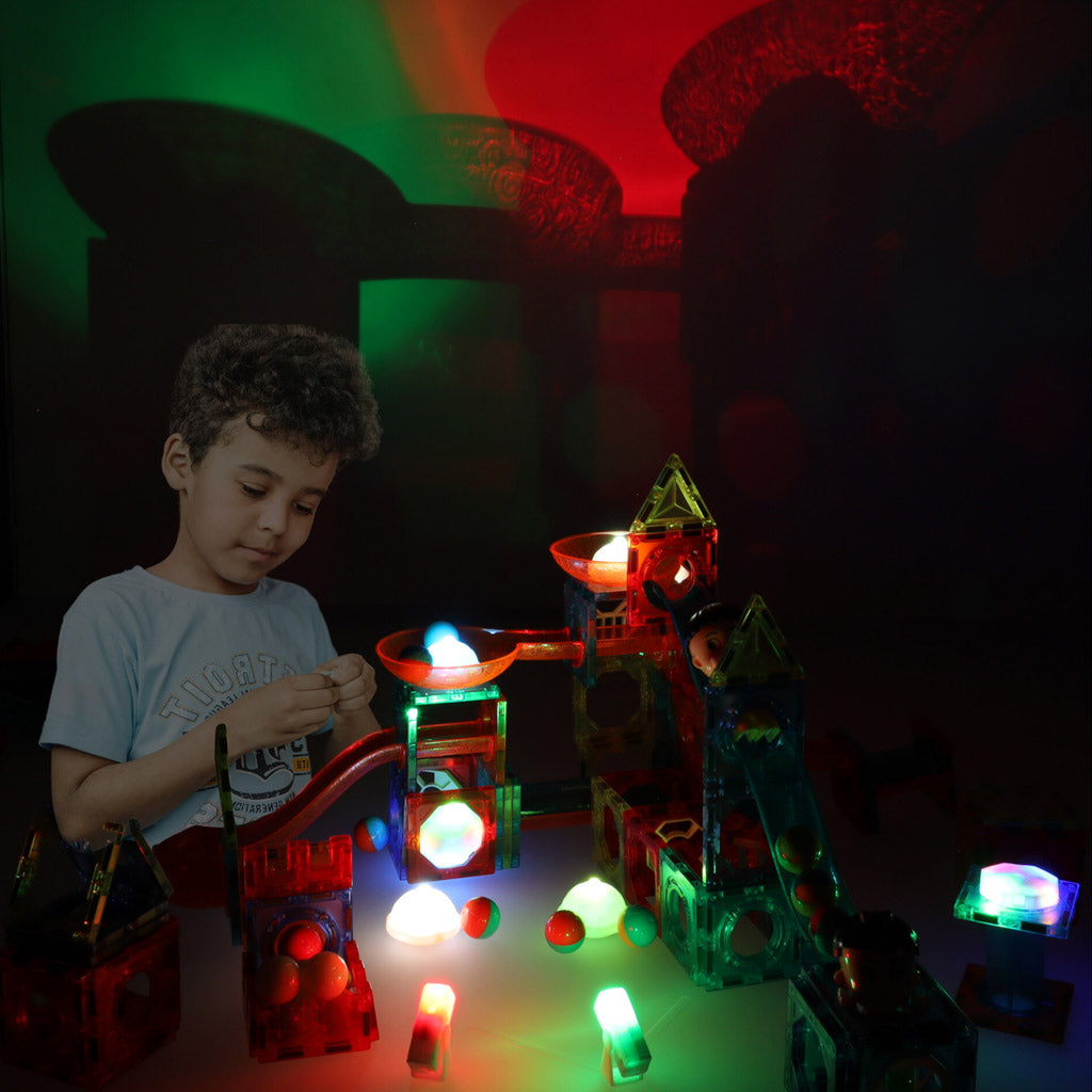 Magnētiskais Konstruktors ar Bumbiņu Trasi – 202 detaļas