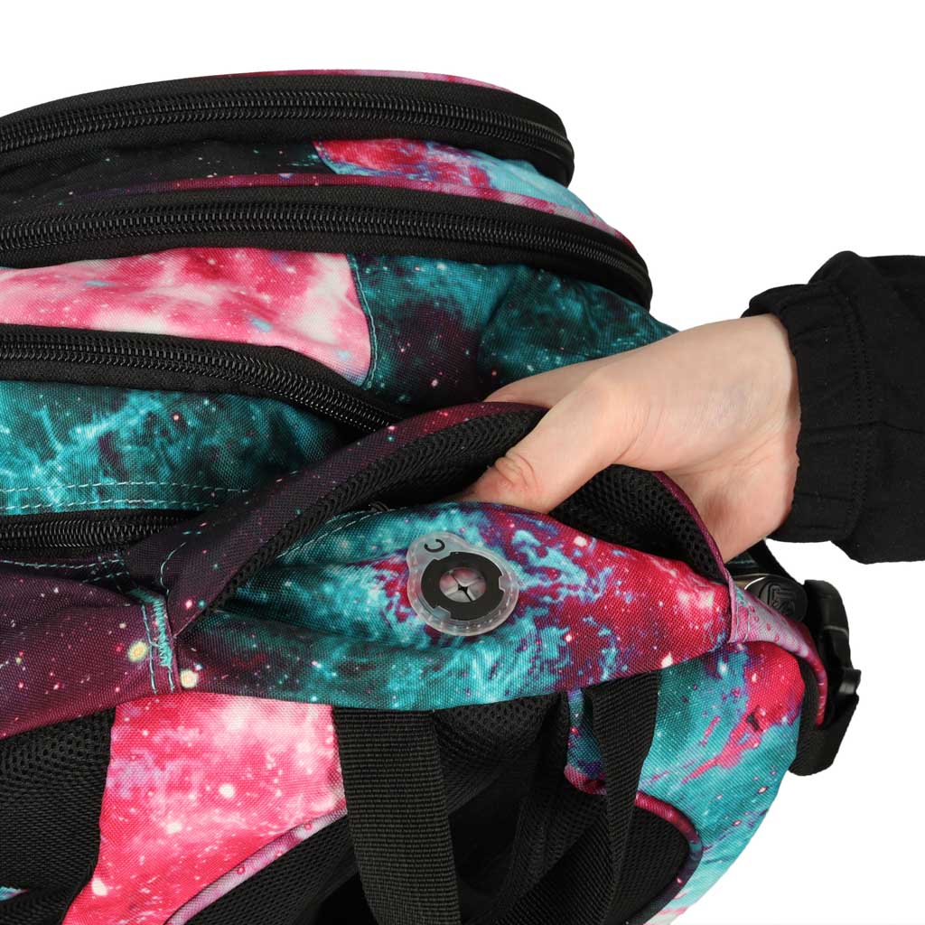 St.Right mugursoma – 23 l, četri nodalījumi, Nebula dizains