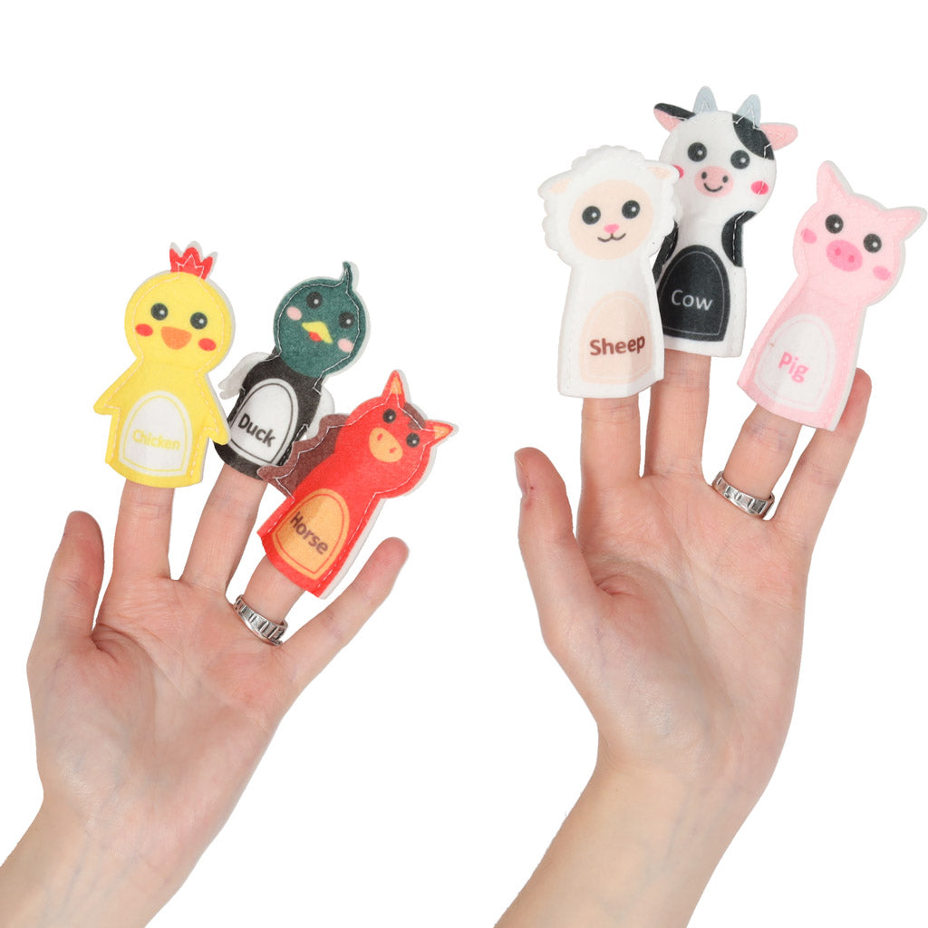 Filca aktivitāšu grāmatiņa "Lauku dzīvnieki"