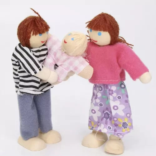 Koka lellīšu ģimene, paredzētas leļļu mājai, 7 gab.