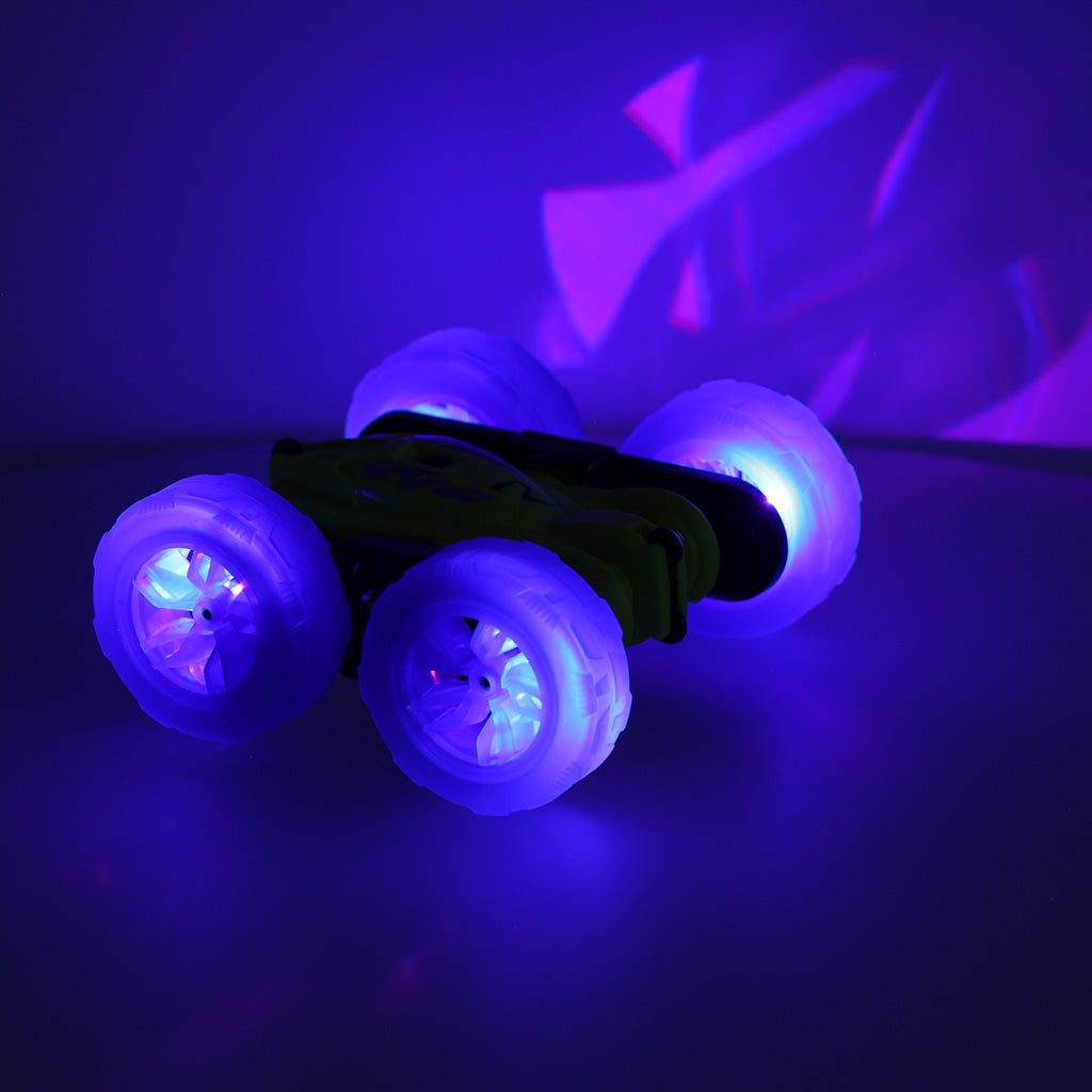 Tālvadības mašīna Revolt Flip Speeder